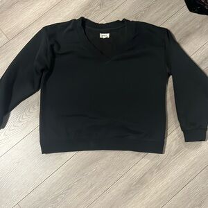 Pact Sweatshirt Vneck